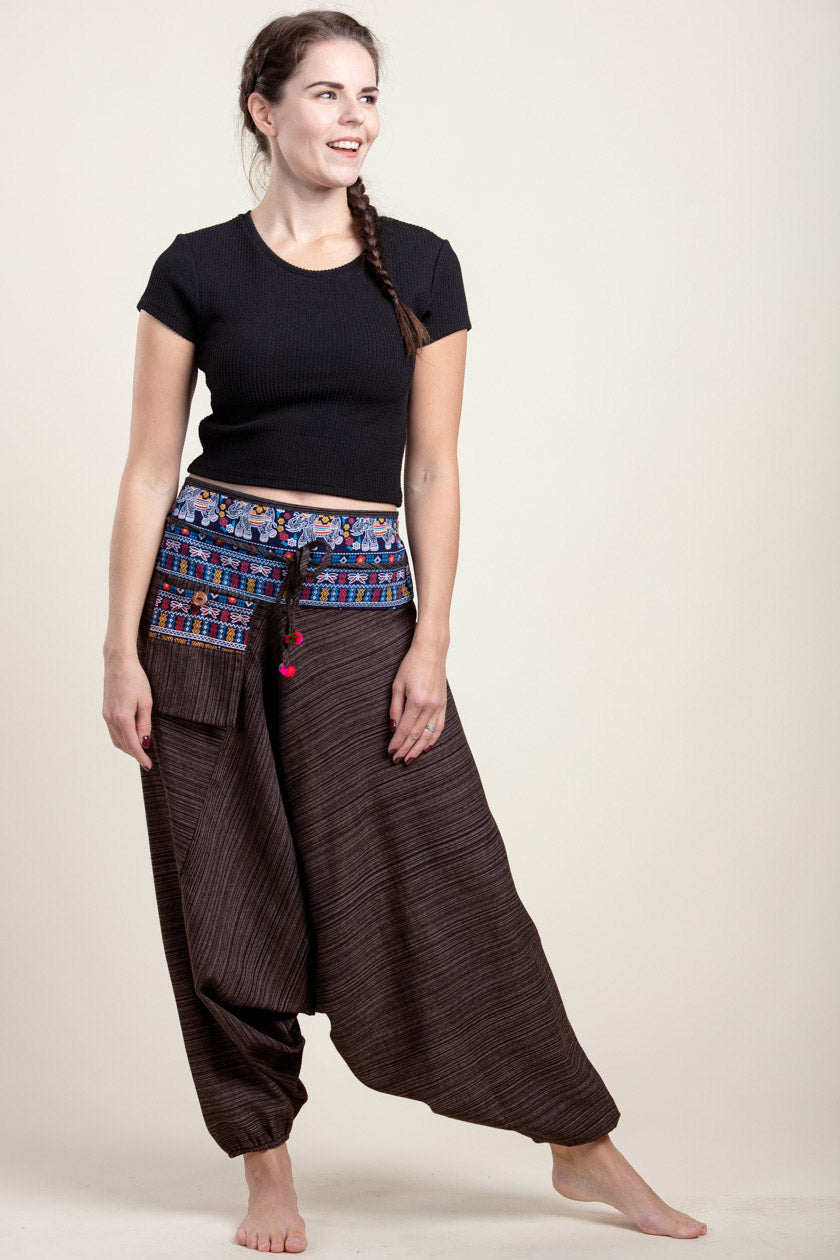 Pinstripe Elephant Brown Hill Tribe Artisan Low Cut Haaremihousut