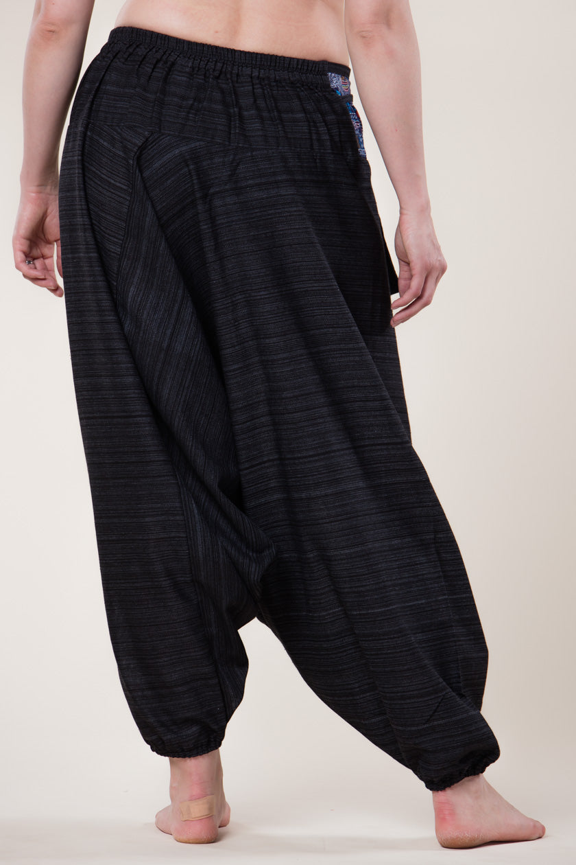 Pinstripe Elephant Black Hill Tribe Artisan Low Cut Haaremihousut