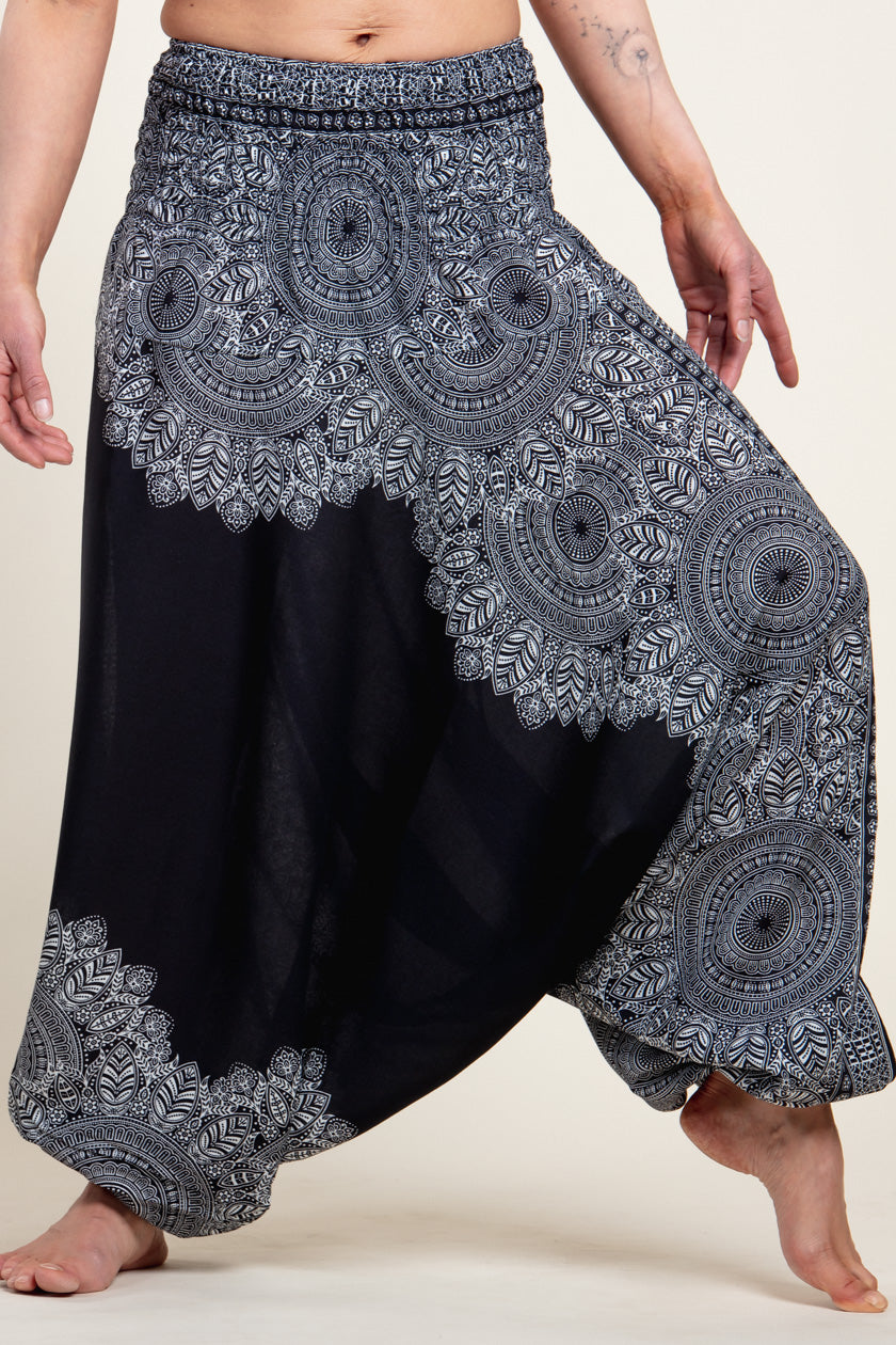 Border Mandala Black Artisan Jumpsuit Haaremihousut